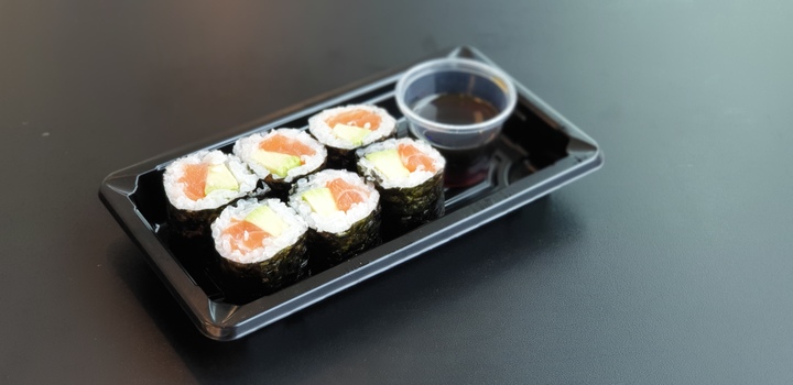 Snack’n Nem – Makis saumon + avocat