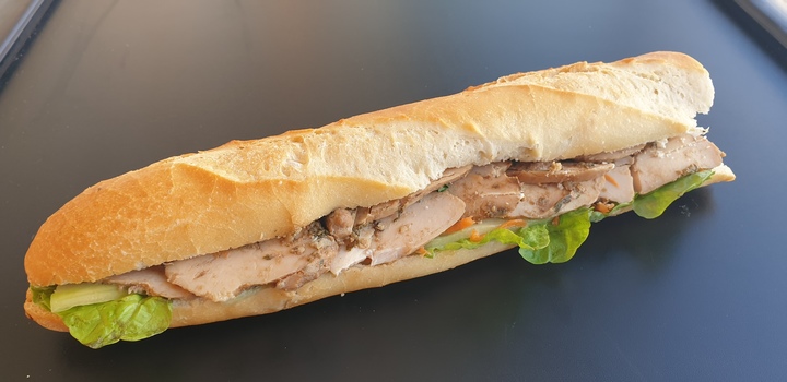 Snack’n Nem – Sandwich vietnamien poulet Banh mi